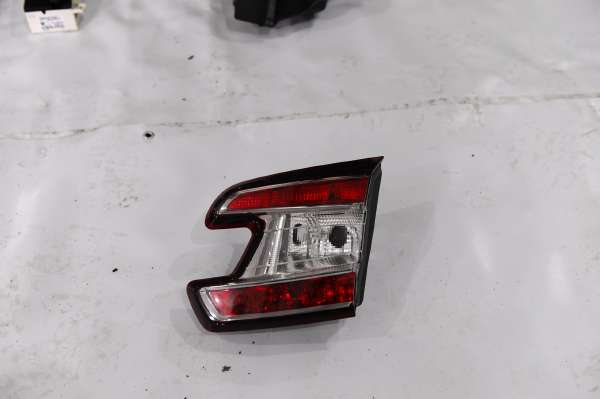 FLUENCE Z.E. ÇIKMA PARÇA ARKA STOPLLAR